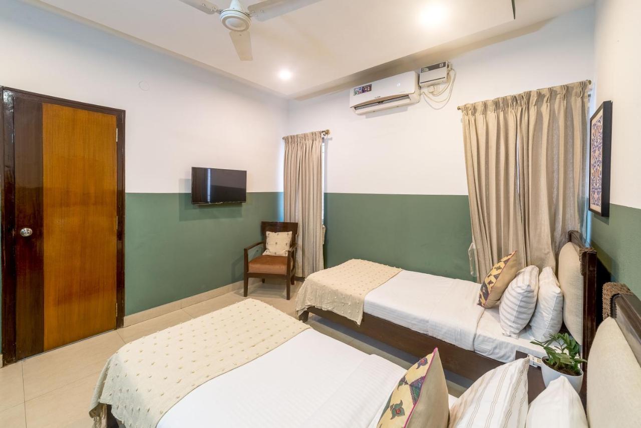 Olive Zip Rest House Road By Embassy Group Bangalore Esterno foto